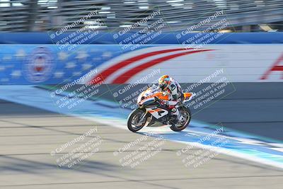 media/Nov-26-2022-Fastrack Riders (Sat) [[b001e85eef]]/Level 3/Session 1 Front Straight/